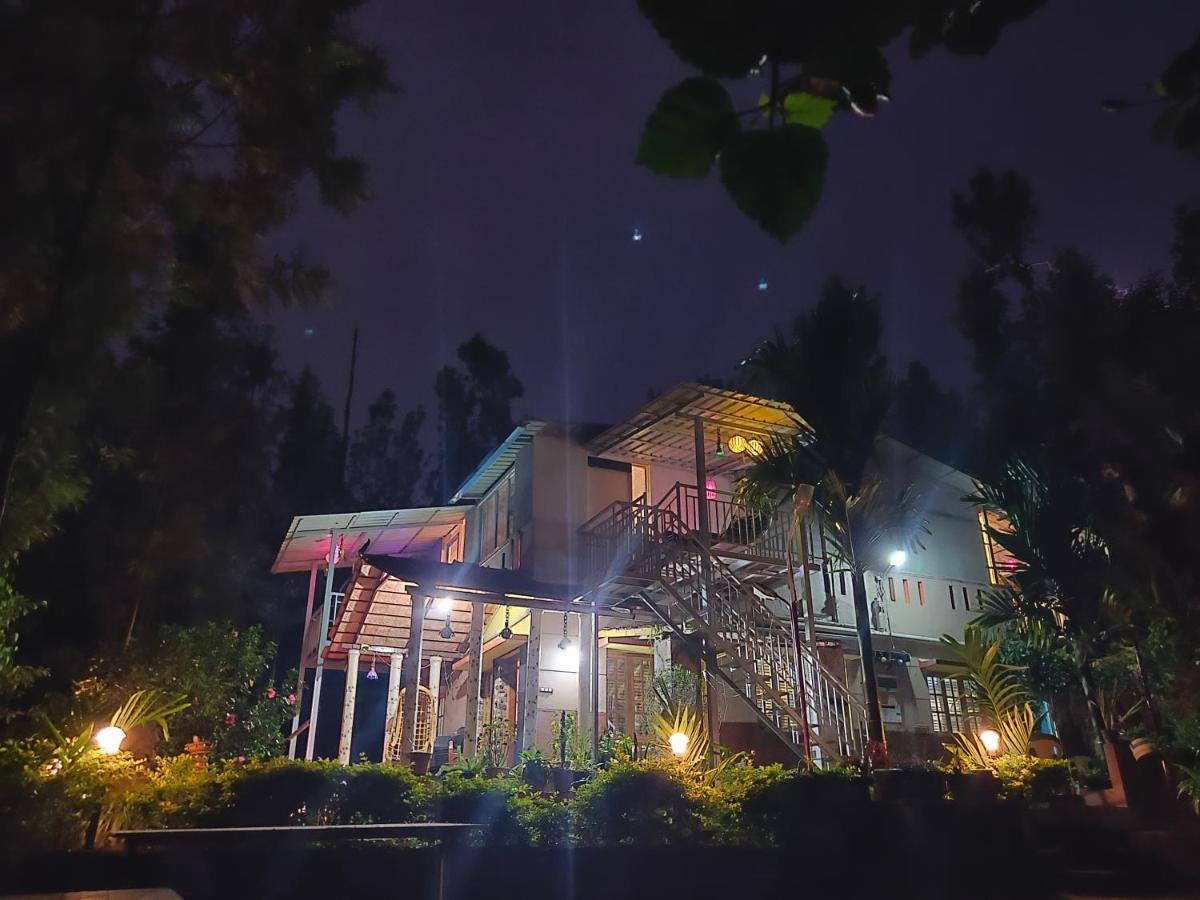 The Inchara Hill View Homestay Chikmagalūr Extérieur photo