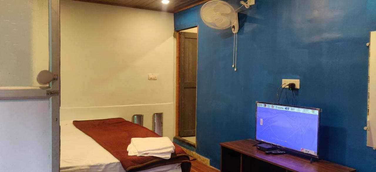The Inchara Hill View Homestay Chikmagalūr Extérieur photo