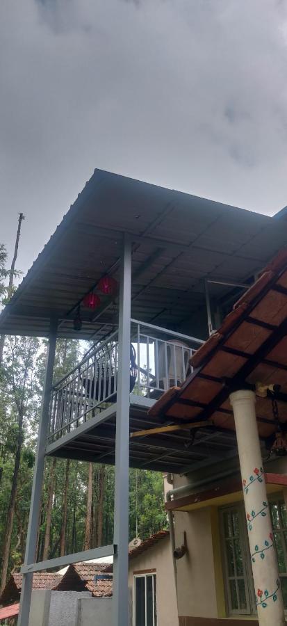 The Inchara Hill View Homestay Chikmagalūr Extérieur photo