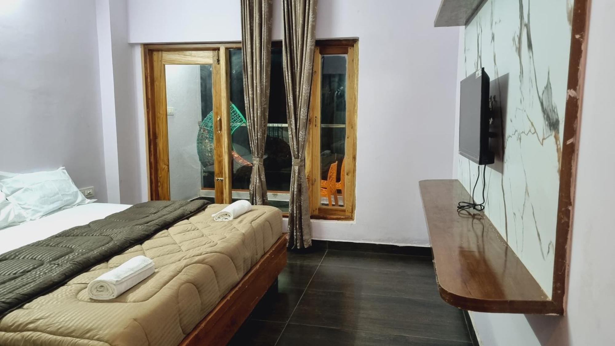 The Inchara Hill View Homestay Chikmagalūr Extérieur photo